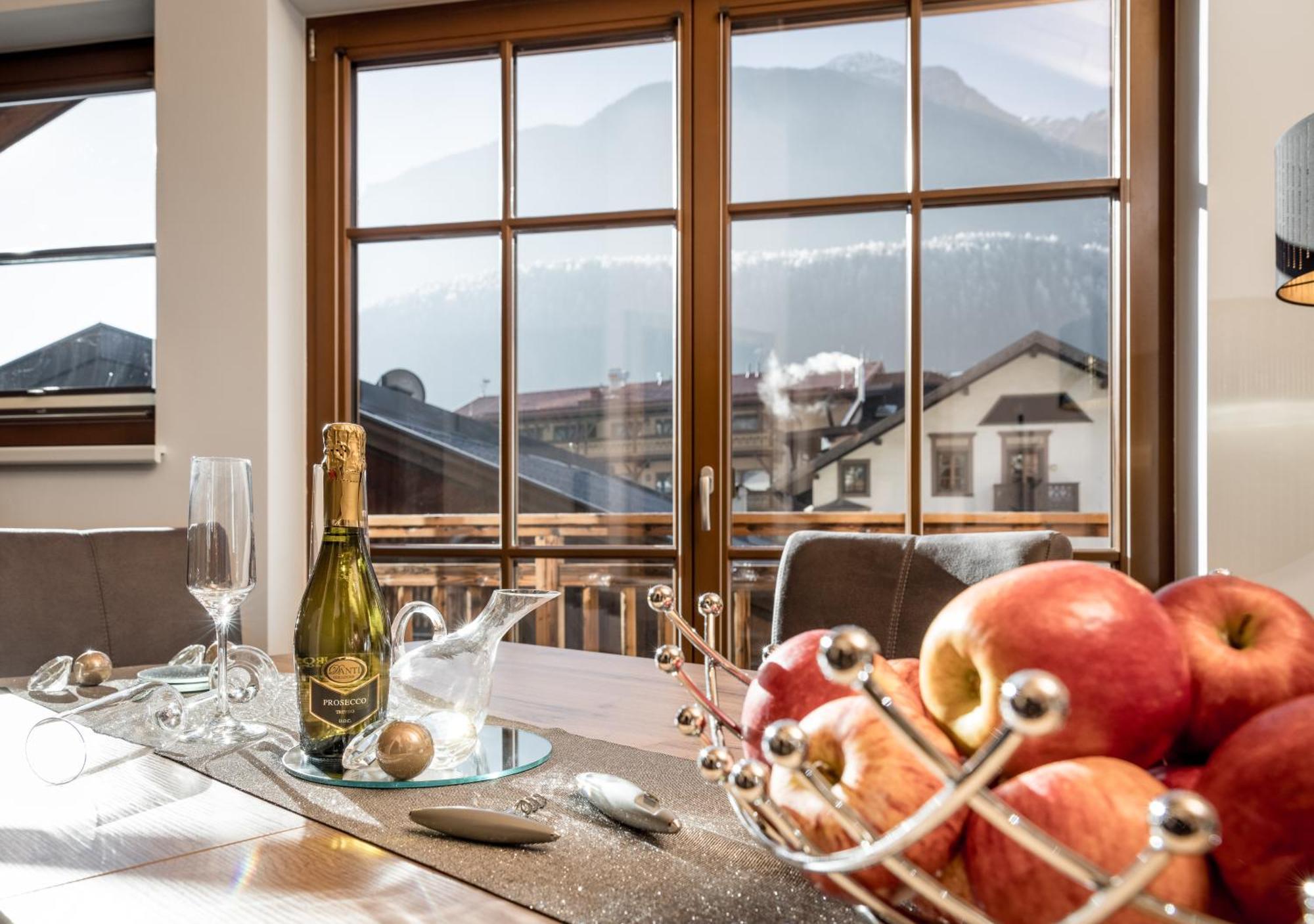 Am Dorfbrunnen Appartement Oetz Buitenkant foto